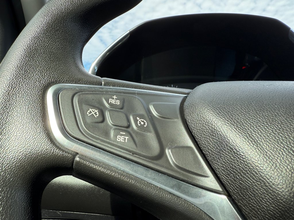 2018 Chevrolet Equinox LS in Drummondville, Quebec - 14 - w1024h768px