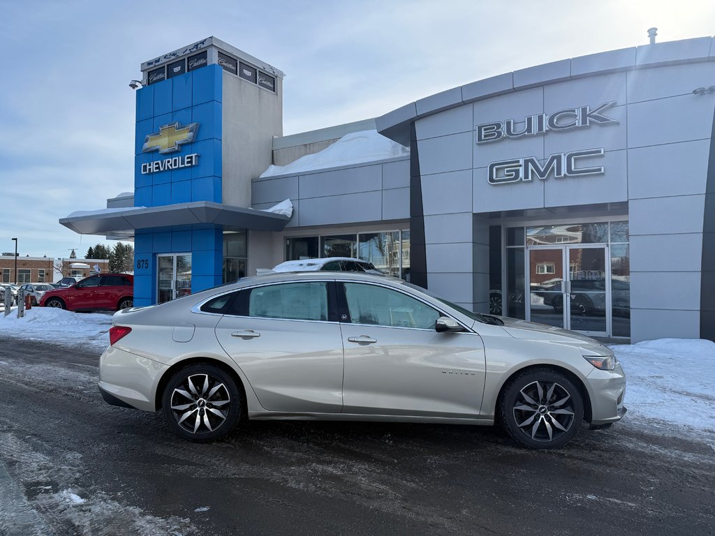 2016 Chevrolet Malibu LT in Drummondville, Quebec - 3 - w1024h768px