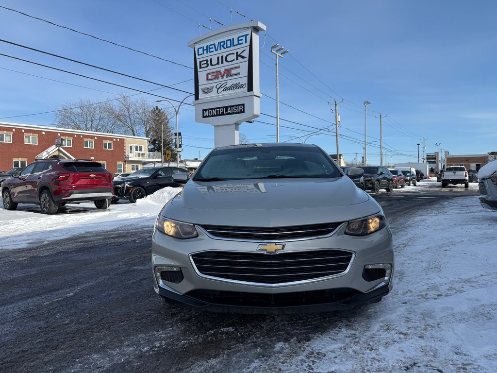 2016 Chevrolet Malibu LT in Drummondville, Quebec - 2 - w1024h768px