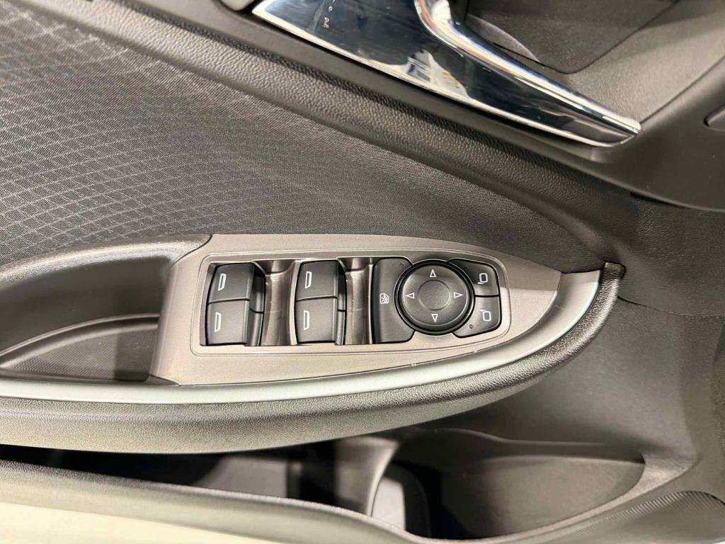 2024 Chevrolet Malibu LS in Quebec, Quebec - 14 - w1024h768px