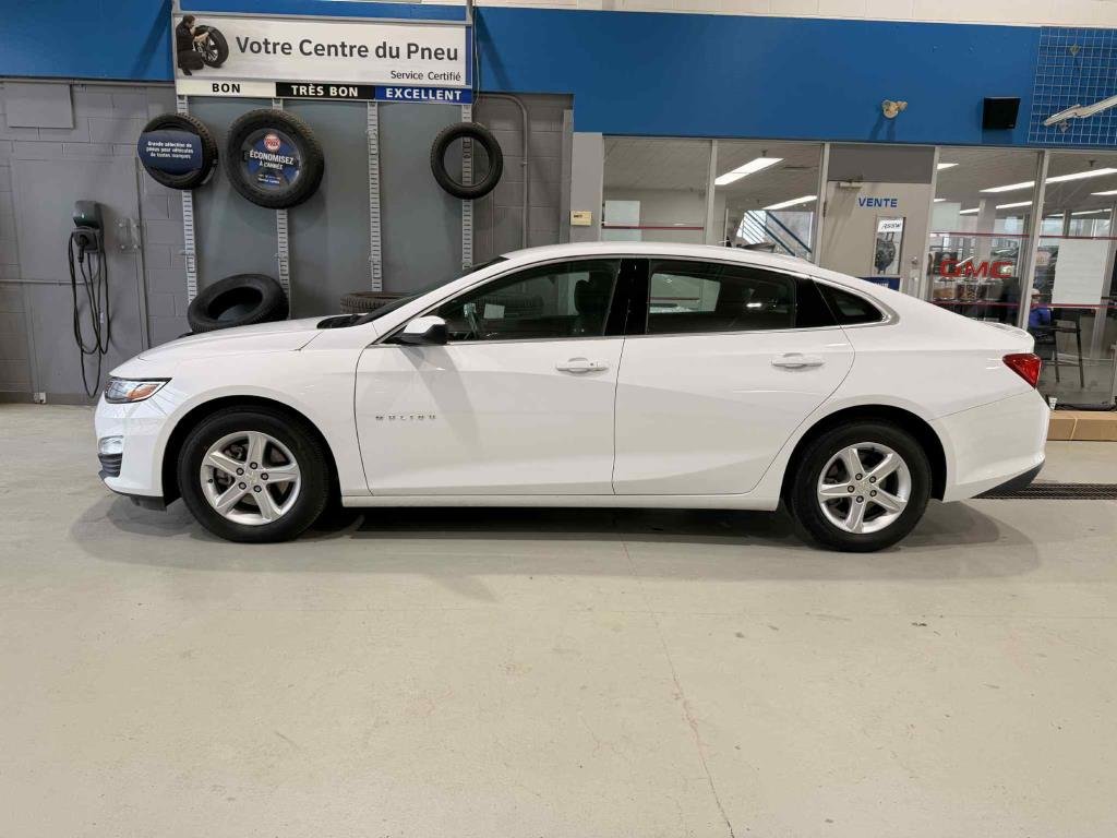 2024 Chevrolet Malibu LS in Quebec, Quebec - 8 - w1024h768px