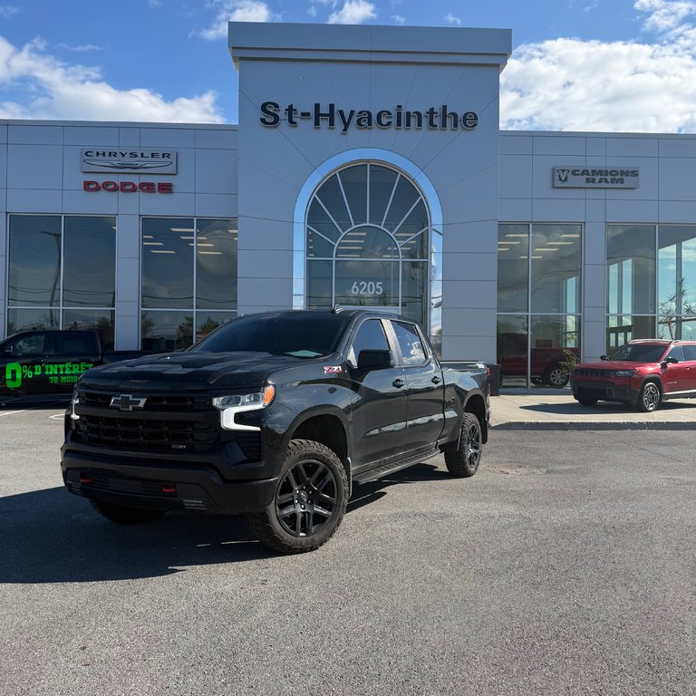 Chevrolet Silverado 1500 LT Trail Boss 2025 à Saint-Hyacinthe, Québec - 1 - w1024h768px