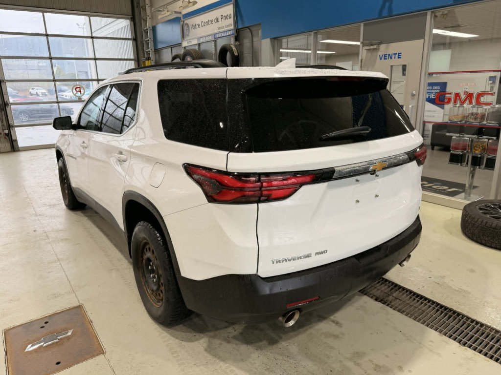 2022 Chevrolet Traverse LT Cloth in Quebec, Quebec - 8 - w1024h768px
