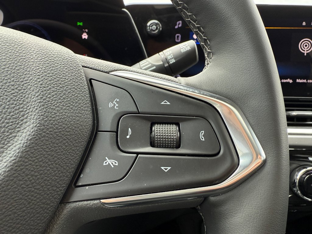 2025 Chevrolet Trax ACTIV in Drummondville, Quebec - 14 - w1024h768px
