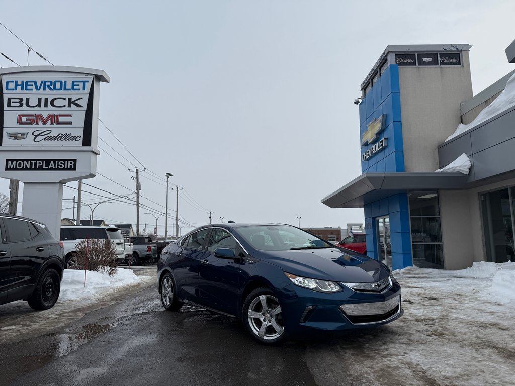 2019 Chevrolet Volt LT in Drummondville, Quebec - 1 - w1024h768px