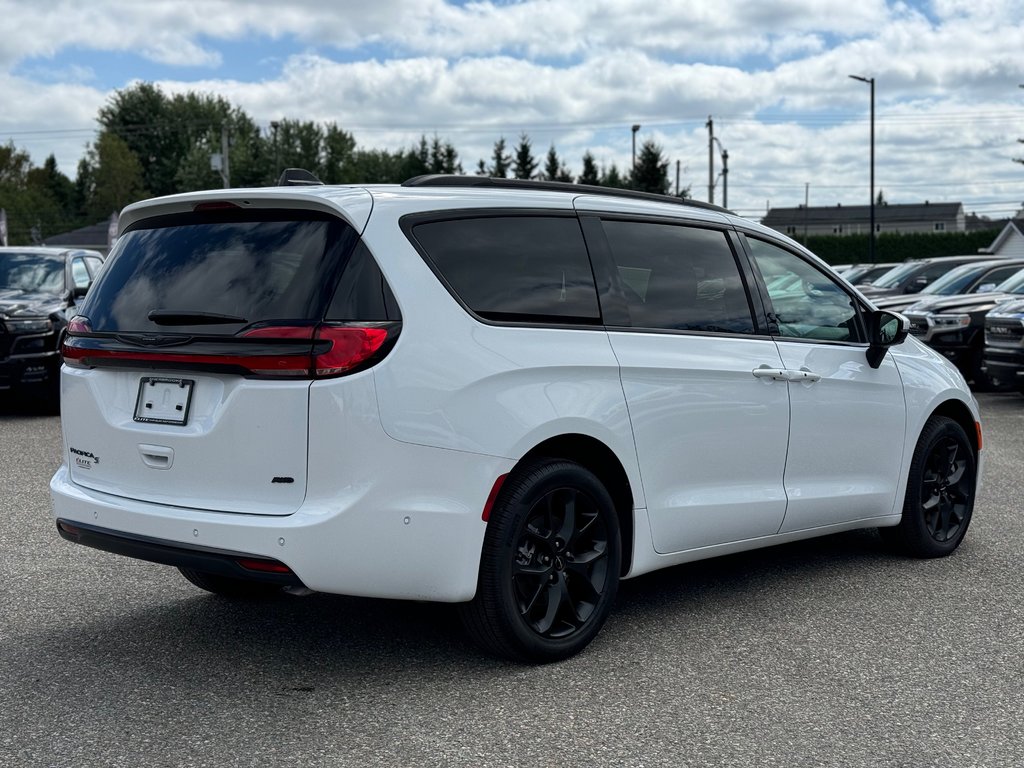 Pacifica TOURING L 2023 à Sherbrooke, Québec - 5 - w1024h768px