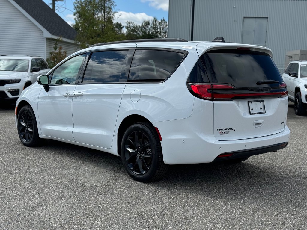 Pacifica TOURING L 2023 à Sherbrooke, Québec - 4 - w1024h768px