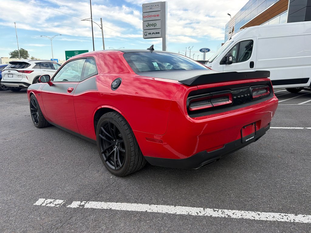 2022 Dodge Challenger Scat Pack 392 in St-Jean-Sur-Richelieu, Quebec - 3 - w1024h768px