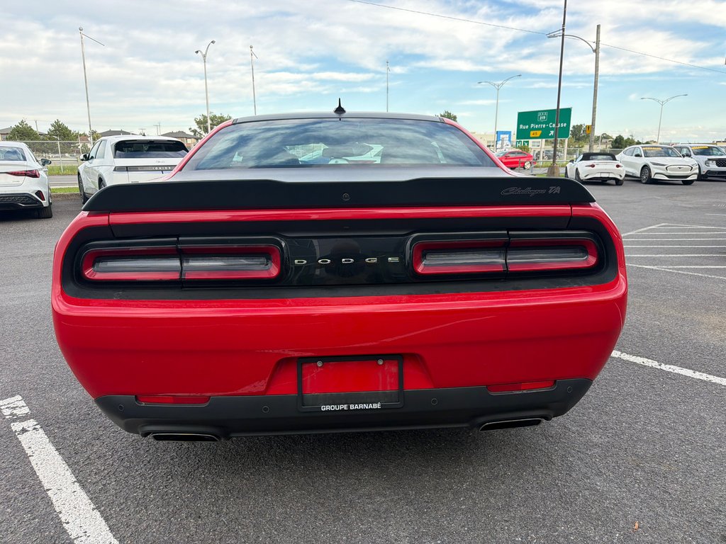2022 Dodge Challenger Scat Pack 392 in St-Jean-Sur-Richelieu, Quebec - 4 - w1024h768px