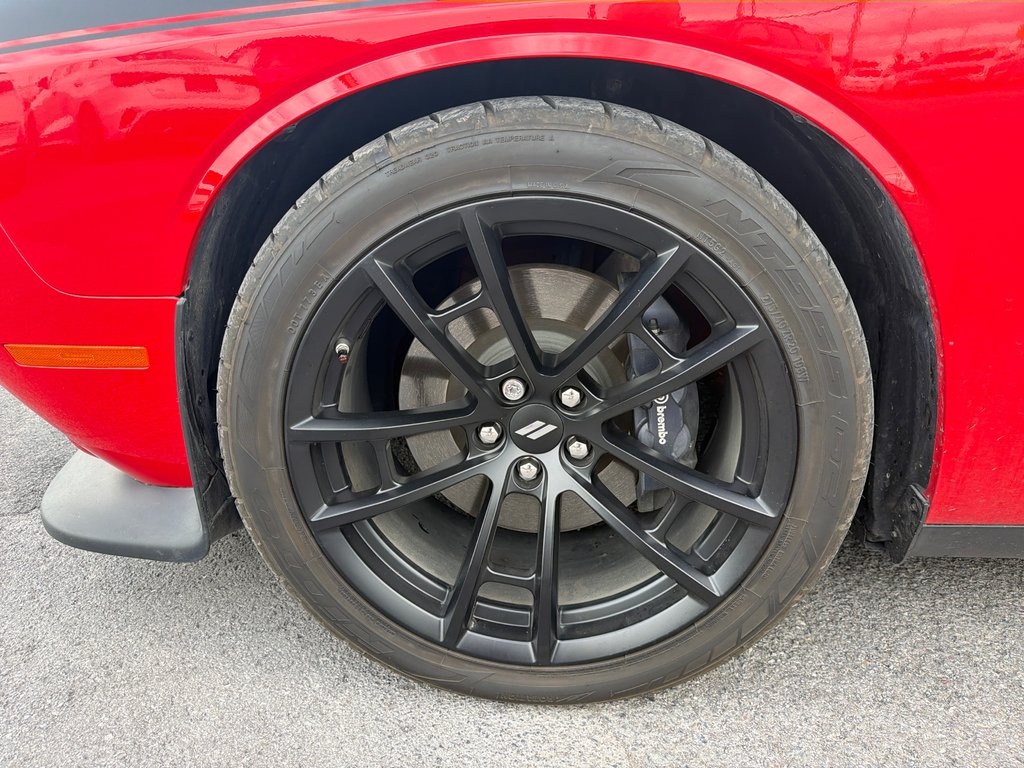 2022 Dodge Challenger Scat Pack 392 in St-Jean-Sur-Richelieu, Quebec - 9 - w1024h768px