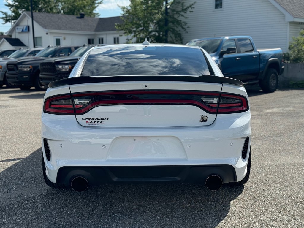 Charger SCAT PACK 392 SWINGER WIDEBODY EDITION SPECIALE 2023 à Sherbrooke, Québec - 6 - w1024h768px