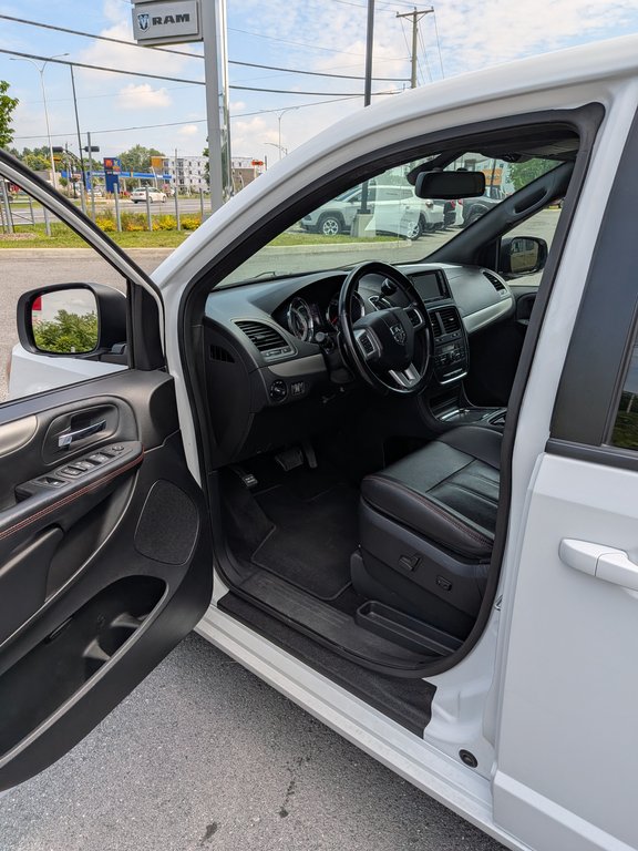 2020 Dodge Grand Caravan GT in Saint-Hyacinthe, Quebec - 8 - w1024h768px