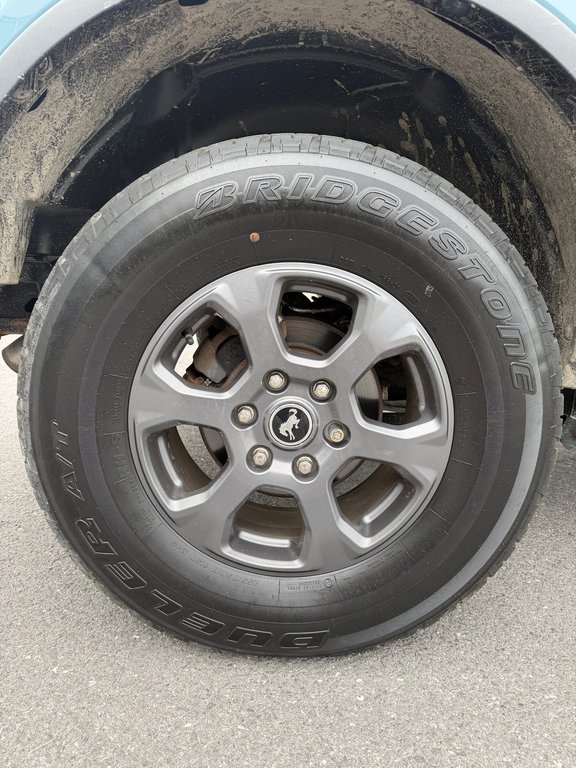 2022 Ford Bronco BIGBEN TOIT-RIGIDE in Saint-Hyacinthe, Quebec - 9 - w1024h768px
