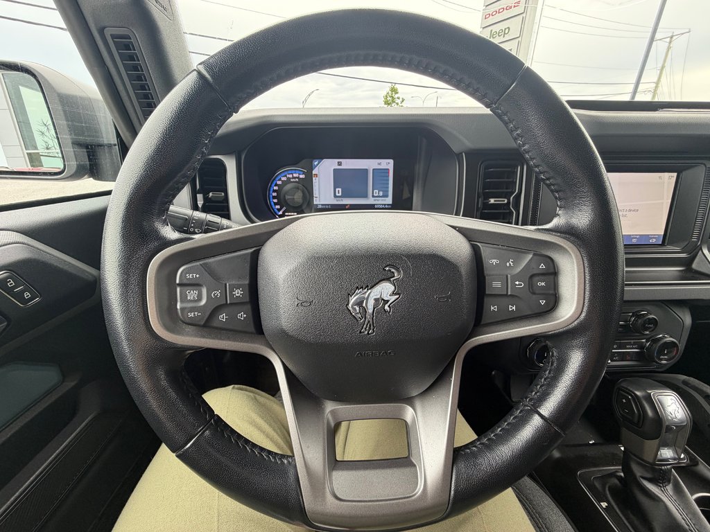 2022 Ford Bronco BIGBEN TOIT-RIGIDE in Saint-Hyacinthe, Quebec - 13 - w1024h768px