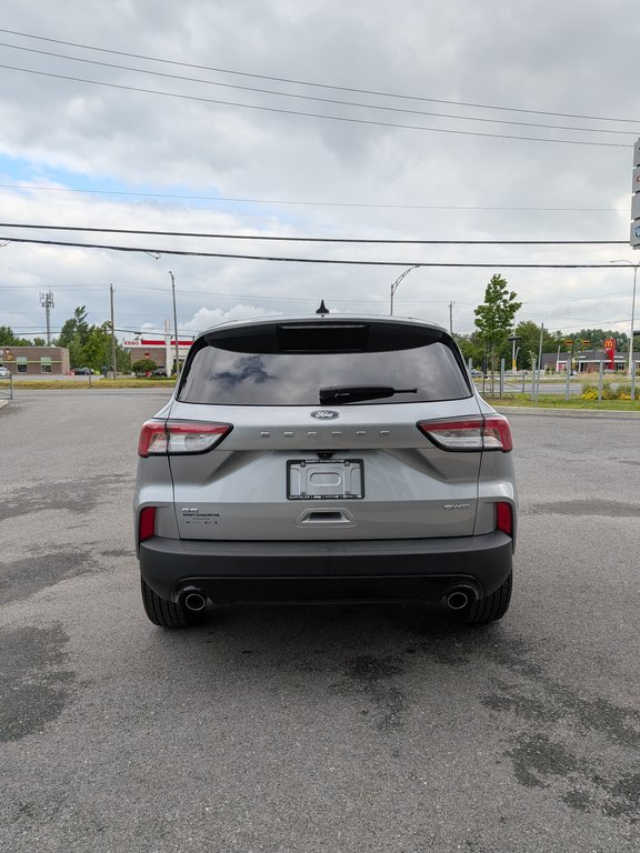 2022 Ford Escape SE AWD SPORT in Saint-Hyacinthe, Quebec - 4 - w1024h768px