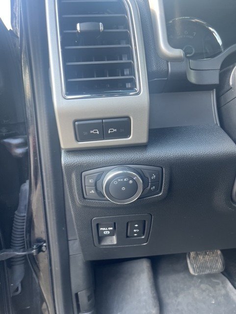 Ford F-150 LARIAT 2020 à Québec, Québec - 18 - w1024h768px