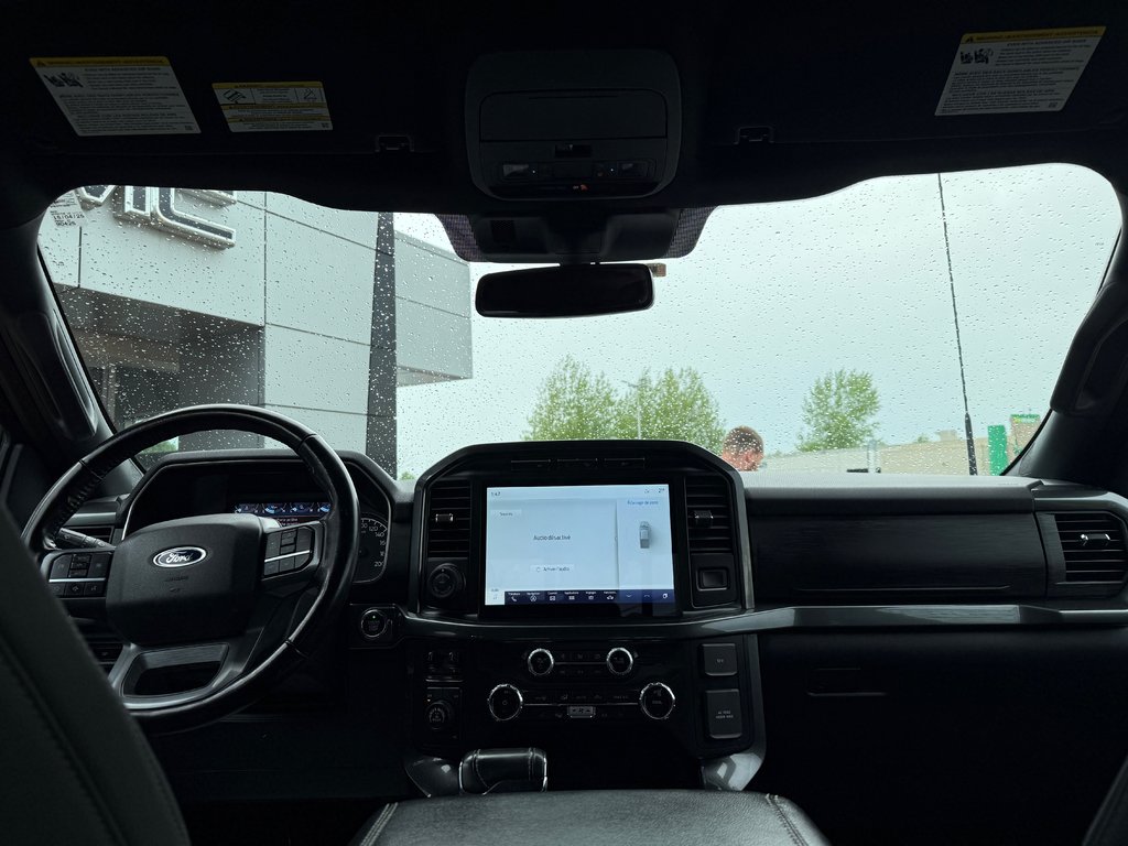 2022 Ford F-150 XLT SPORT in Drummondville, Quebec - 9 - w1024h768px