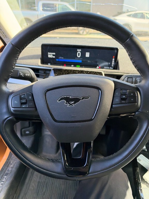 Ford Mustang Mach-E Select AWD 2022 à Sherbrooke, Québec - 6 - w1024h768px