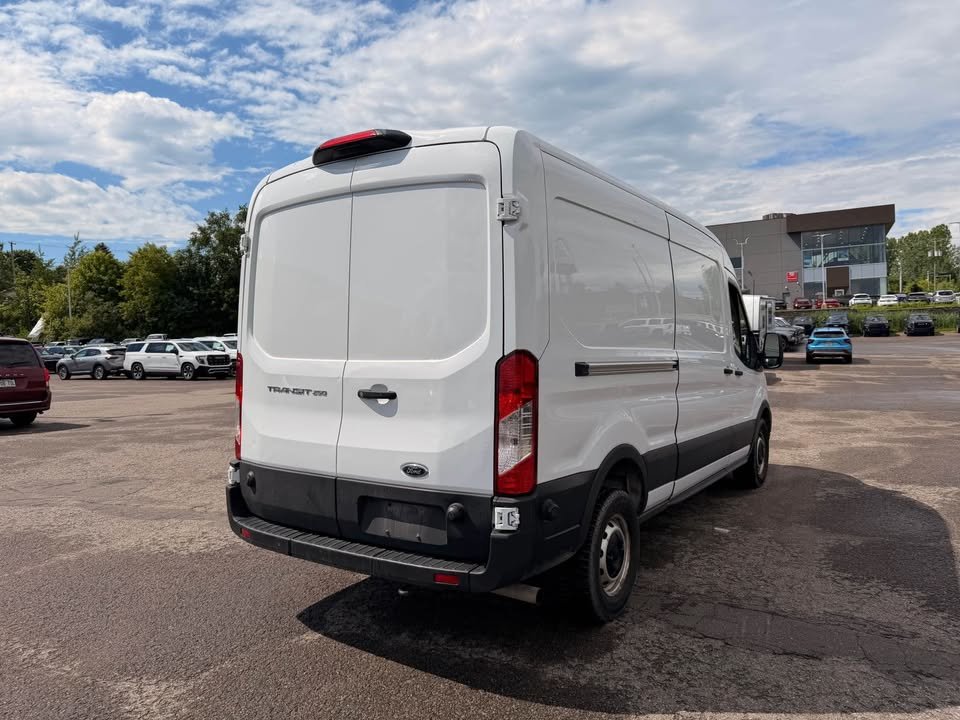 Ford Transit Cargo Van Cargo Van 2024 à Québec, Québec - 5 - w1024h768px