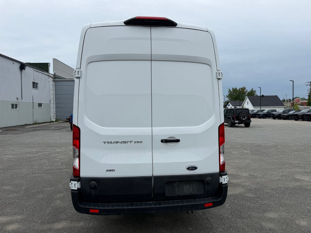 Ford Transit Cargo Van 250 HIGH ROOF AWD 2025 à Sherbrooke, Québec - 4 - w1024h768px
