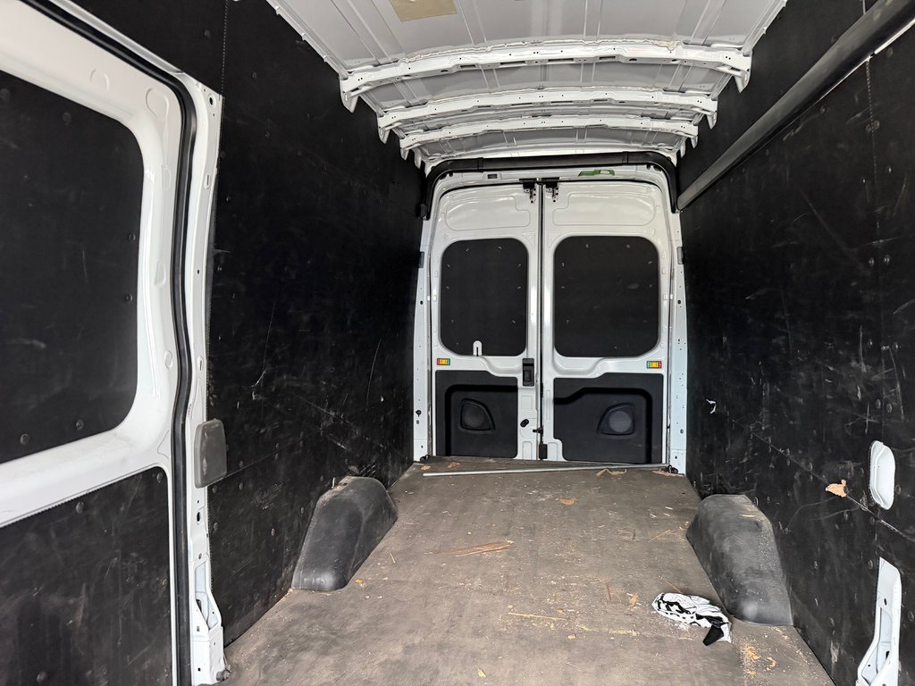 Ford Transit Cargo Van 250 HIGH ROOF AWD 2025 à Sherbrooke, Québec - 8 - w1024h768px