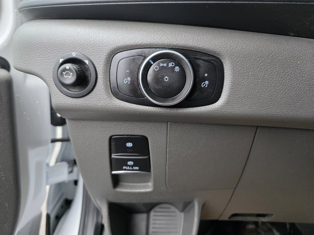 Ford TRANSIT T-250 EL AWD CARGO VAN  2023 à Rivière-du-Loup, Québec - 10 - w1024h768px