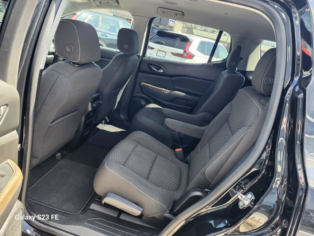 GMC ACADIA SLE  2017 à Rivière-du-Loup, Québec - 12 - w1024h768px