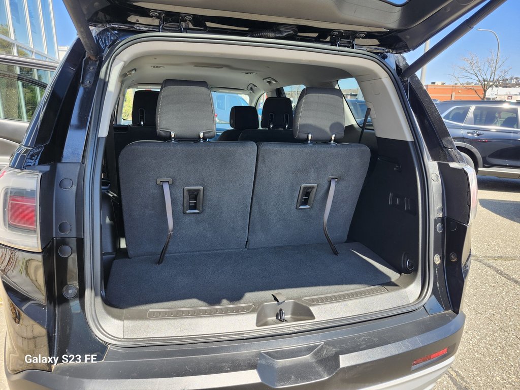 GMC ACADIA SLE  2017 à Rivière-du-Loup, Québec - 13 - w1024h768px
