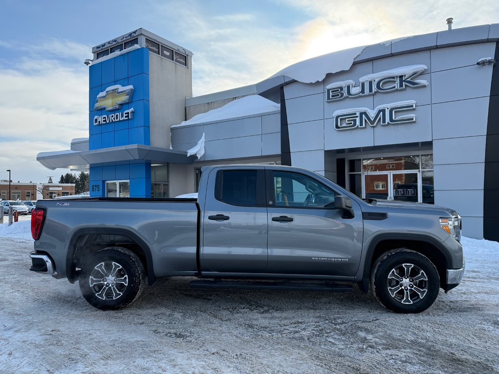 GMC Sierra 1500 BASE 2021 à Drummondville, Québec - 3 - w1024h768px