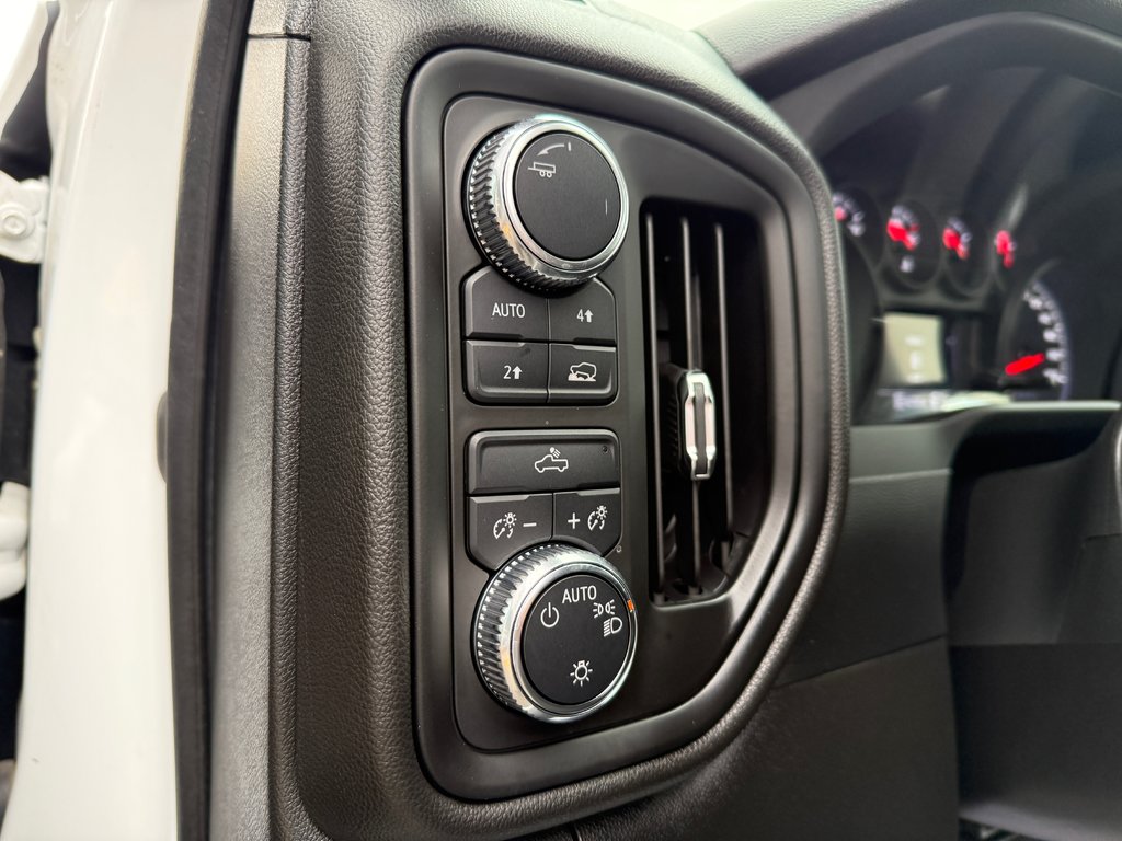 GMC Sierra 1500 Pro 2022 à Drummondville, Québec - 12 - w1024h768px