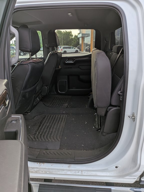 GMC Sierra 1500 SLE 2023 à Saint-Hyacinthe, Québec - 12 - w1024h768px