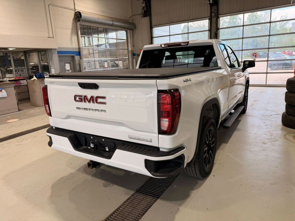 2024 GMC Sierra 1500 Elevation in Quebec, Quebec - 4 - w1024h768px