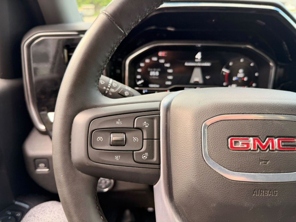 2024 GMC Sierra 1500 Elevation in Quebec, Quebec - 21 - w1024h768px