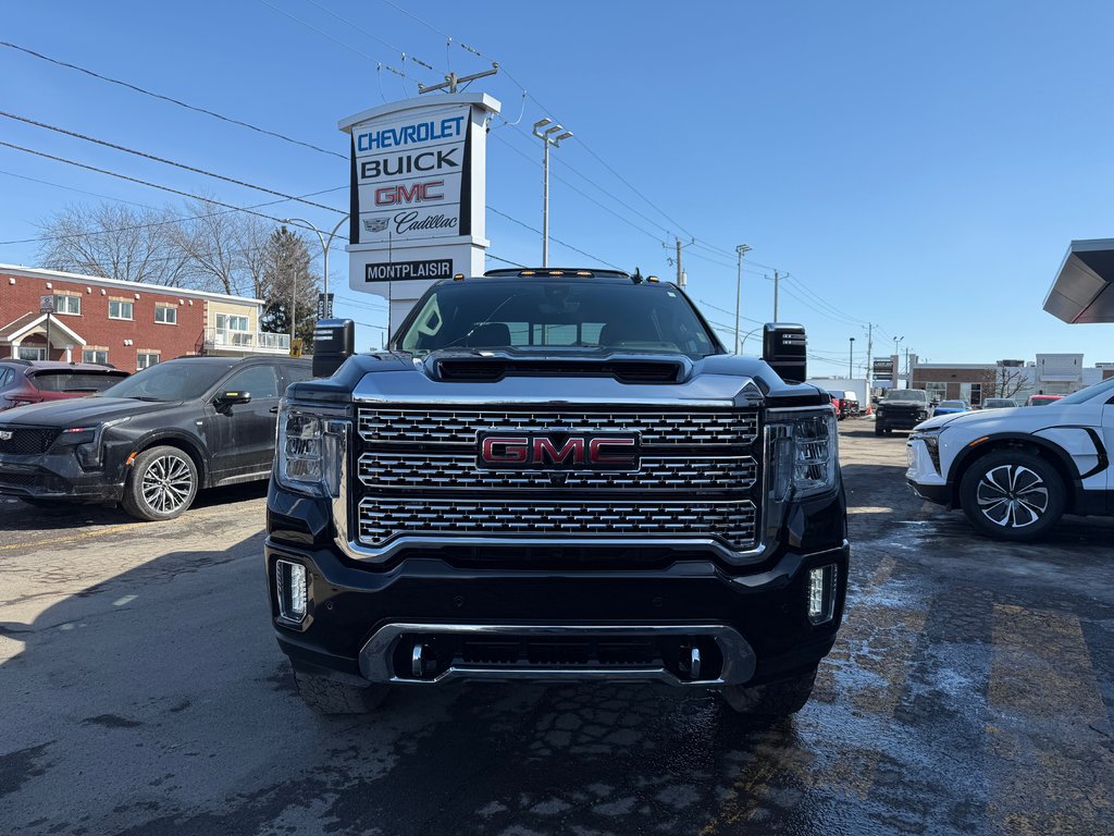 GMC Sierra 2500HD Denali 2022 à Drummondville, Québec - 2 - w1024h768px