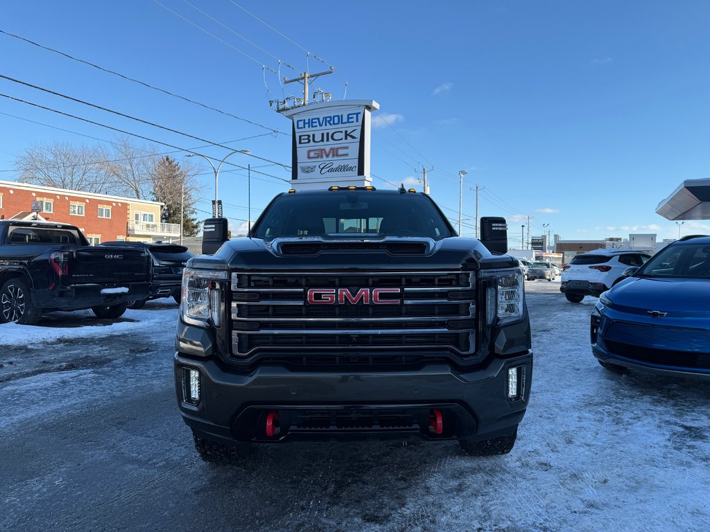 2023 GMC Sierra 2500HD AT4 in Drummondville, Quebec - 2 - w1024h768px