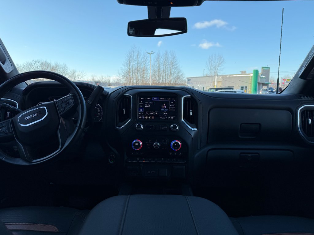 2023 GMC Sierra 2500HD AT4 in Drummondville, Quebec - 10 - w1024h768px