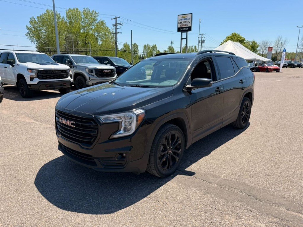 2022 GMC Terrain SLT in Quebec, Quebec - 1 - w1024h768px