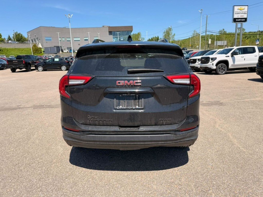 2022 GMC Terrain SLT in Quebec, Quebec - 8 - w1024h768px