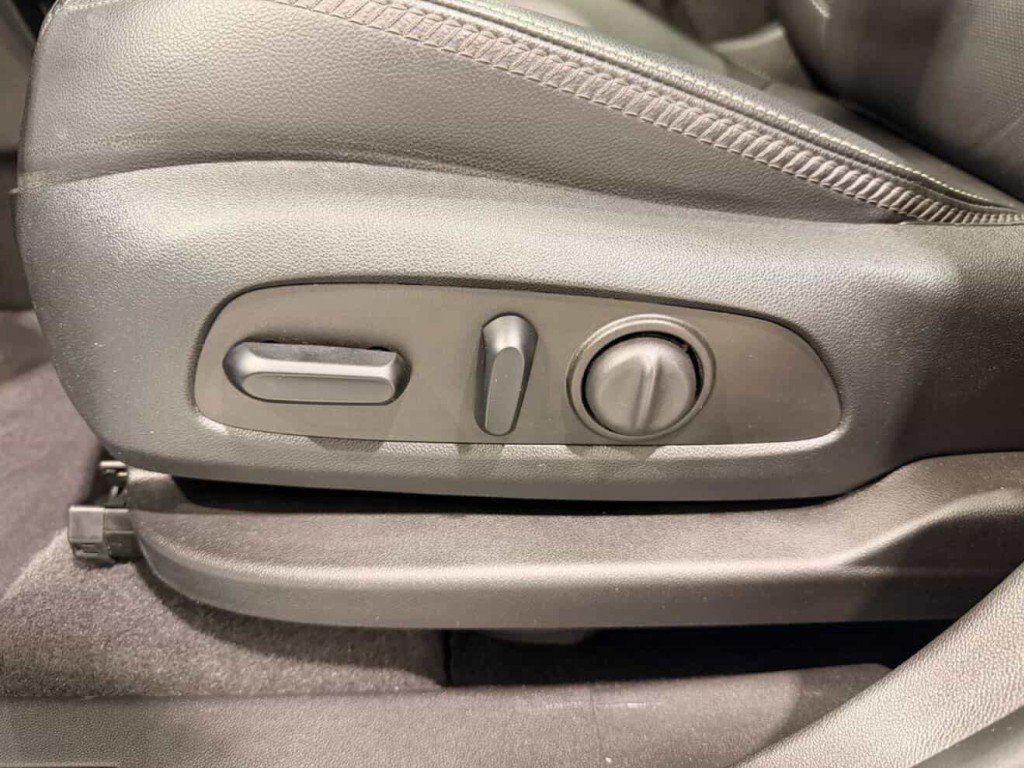 2023 GMC Terrain Denali in Quebec, Quebec - 18 - w1024h768px