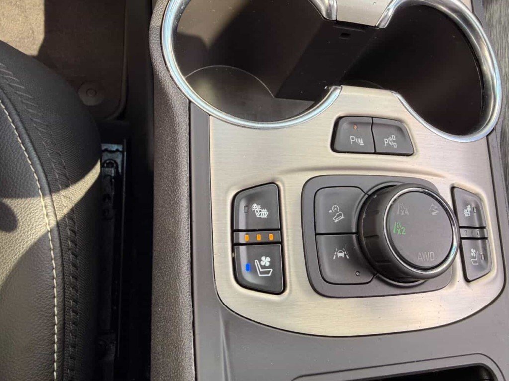 2023 GMC Terrain Denali in Quebec, Quebec - 25 - w1024h768px