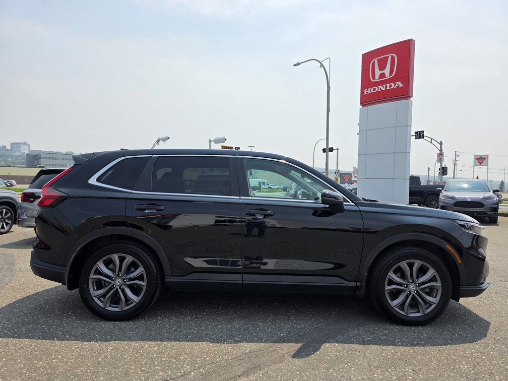 Honda CR-V LX 4WD  2023 à Rivière-du-Loup, Québec - 3 - w1024h768px