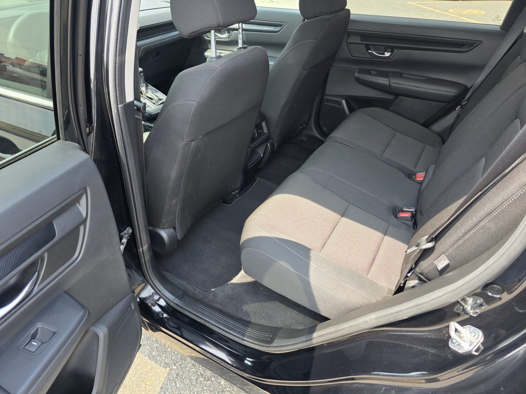 Honda CR-V LX 4WD  2023 à Rivière-du-Loup, Québec - 11 - w1024h768px