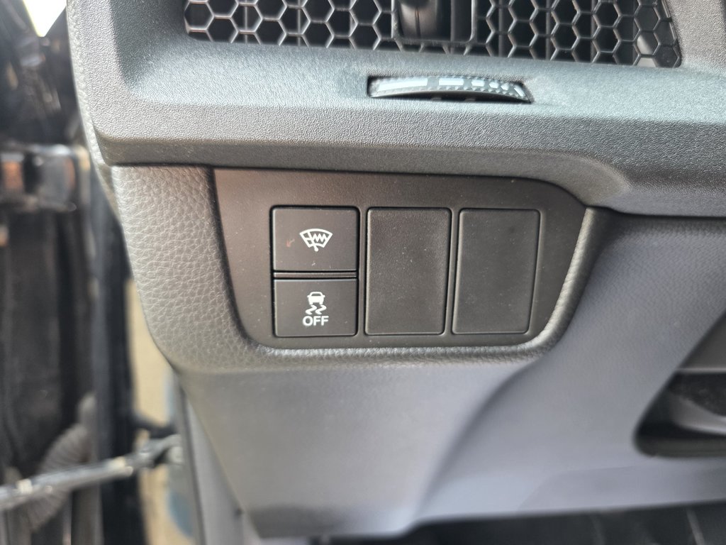Honda CR-V LX 4WD  2023 à Rivière-du-Loup, Québec - 15 - w1024h768px