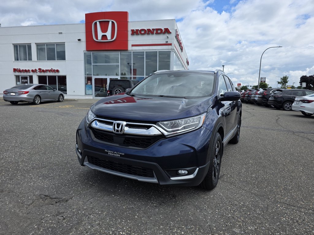 2019 Honda CR-V Touring in Rivière-du-Loup, Quebec - 1 - w1024h768px