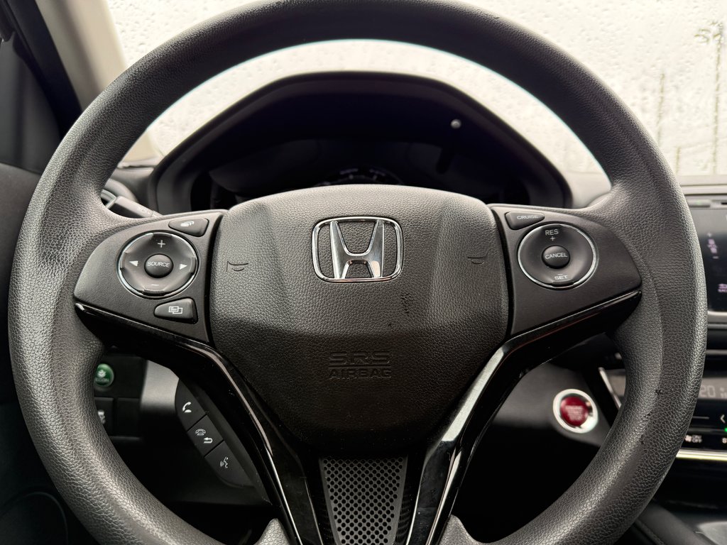 2017 Honda HR-V EX in Drummondville, Quebec - 12 - w1024h768px