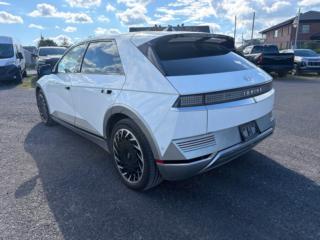 2023 Hyundai IONIQ 5 Preferred w/Ultimate Package in Sherbrooke, Quebec - 3 - w1024h768px