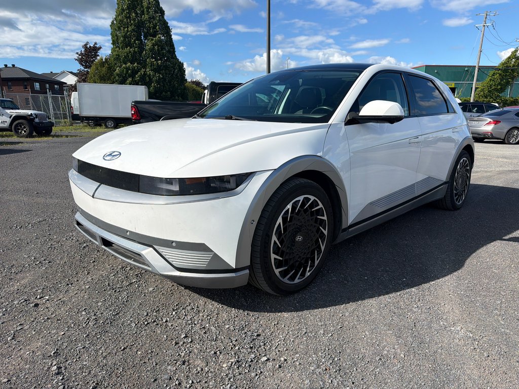 2023 Hyundai IONIQ 5 Preferred w/Ultimate Package in Sherbrooke, Quebec - 1 - w1024h768px
