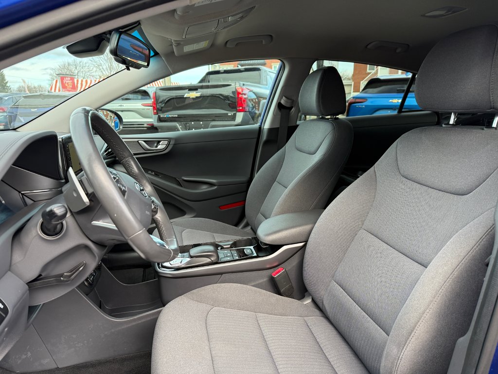 2020 Hyundai Ioniq Electric Preferred in Drummondville, Quebec - 8 - w1024h768px