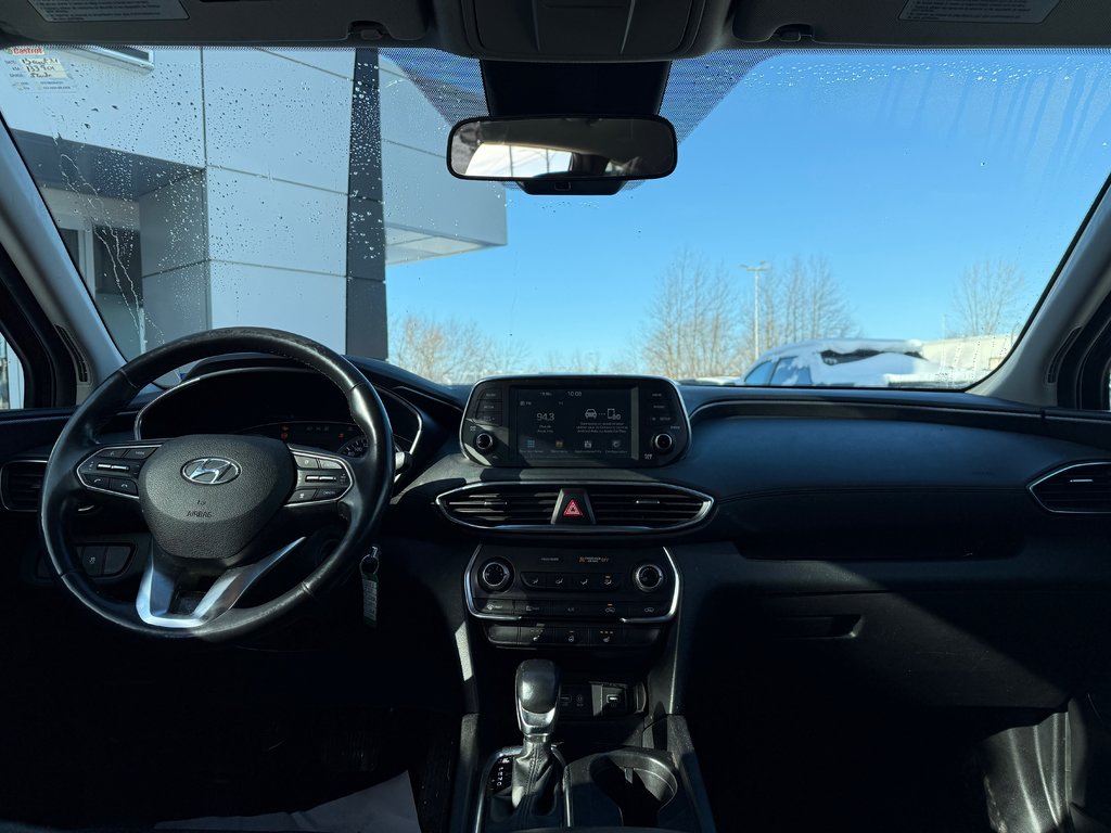 2019 Hyundai Santa Fe Essential in Drummondville, Quebec - 8 - w1024h768px