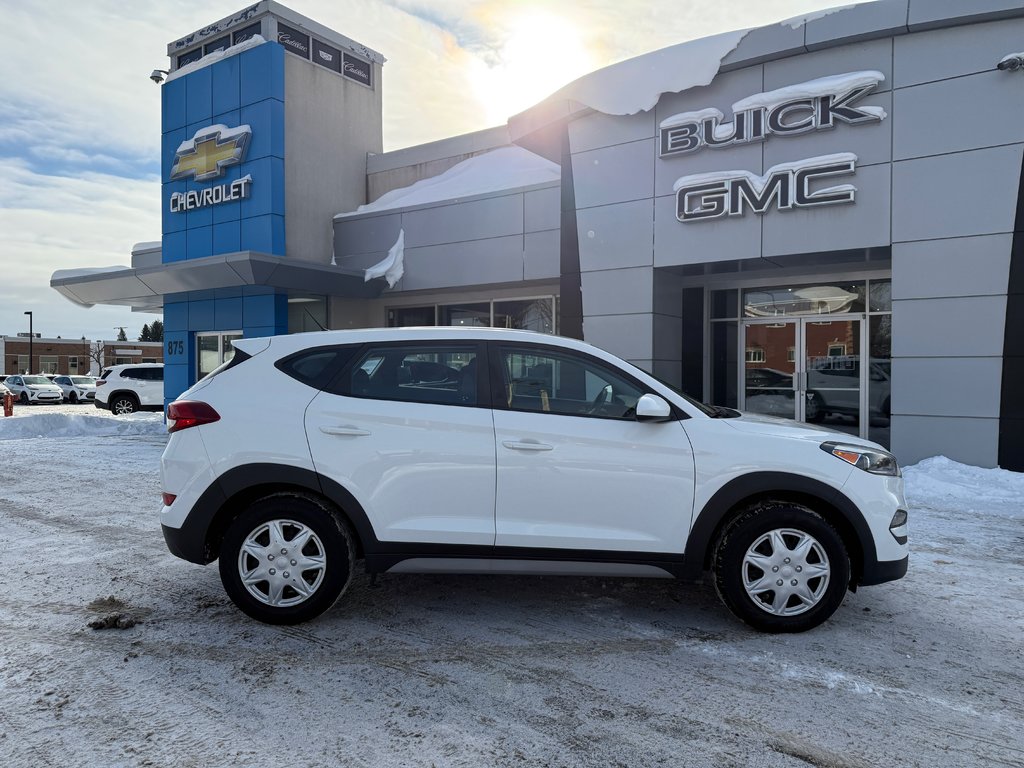 2018 Hyundai Tucson SE in Drummondville, Quebec - 3 - w1024h768px